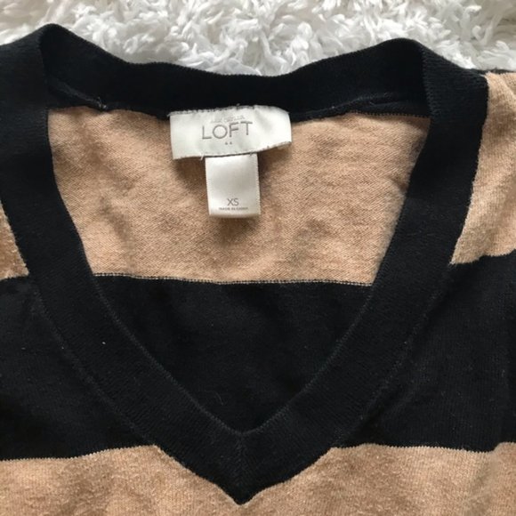 Ann Taylor LOFT Black Beige Knit Sweater - Picture 2 of 4